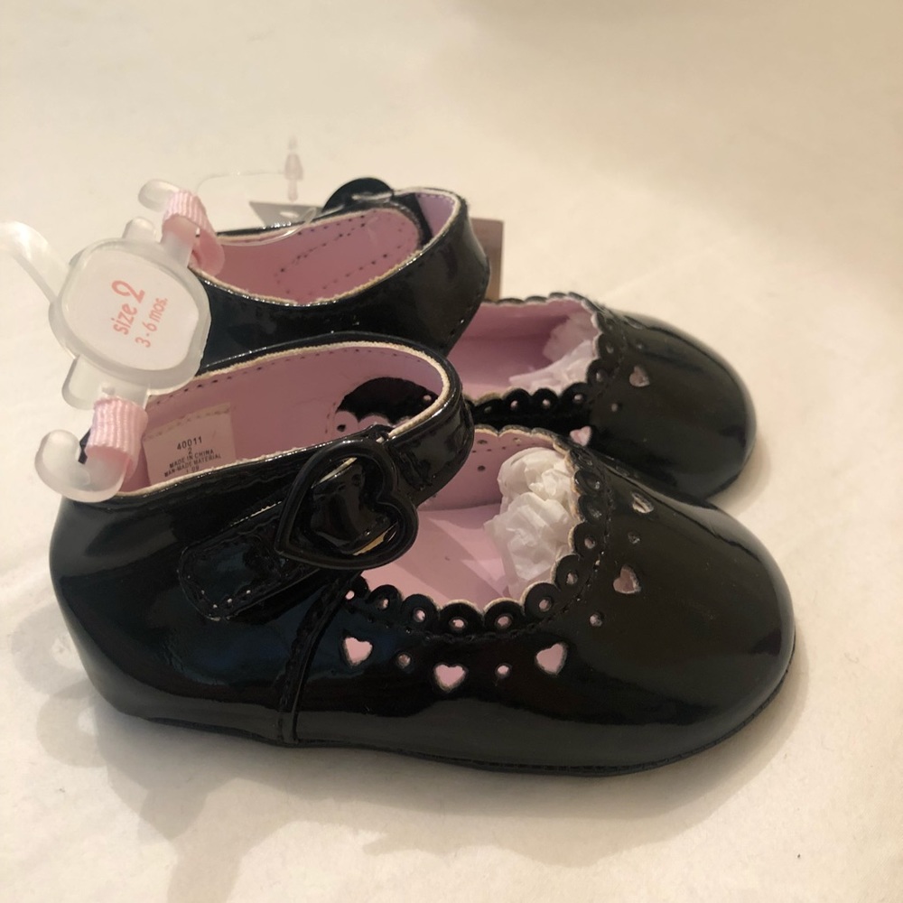 Black Shiny Dress Shoes w/ Buckle